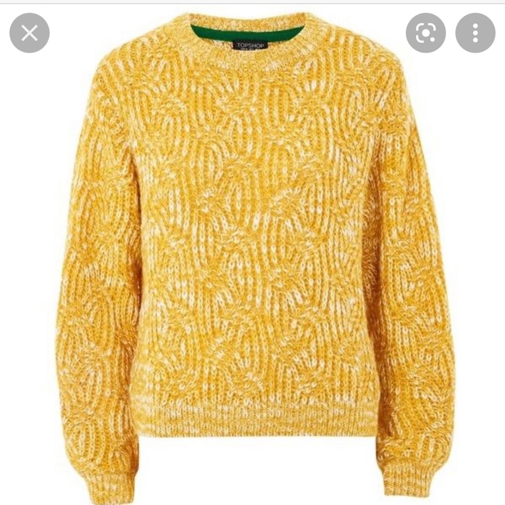 TOPSHOP Swirl Tuck Sweater